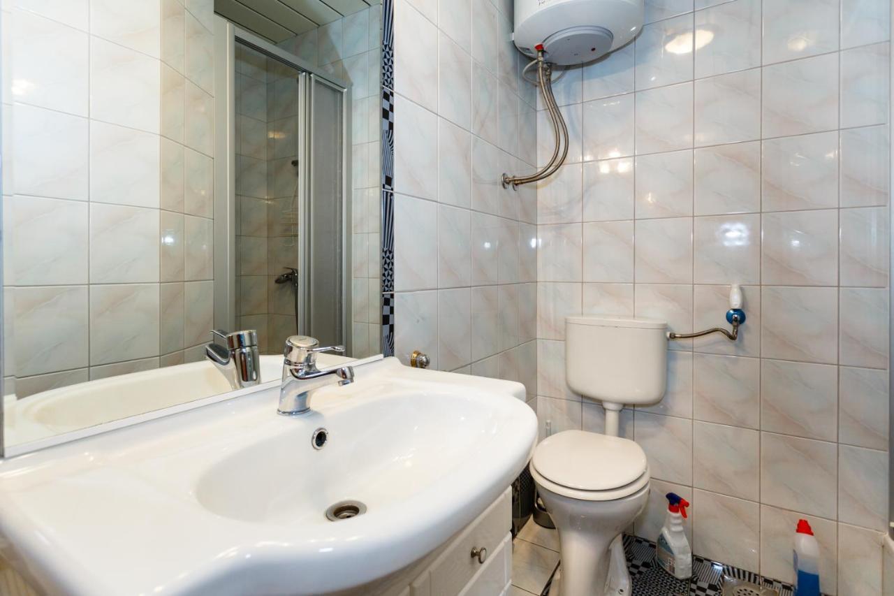 Apartmani Mili มาลินสกา ภายนอก รูปภาพ