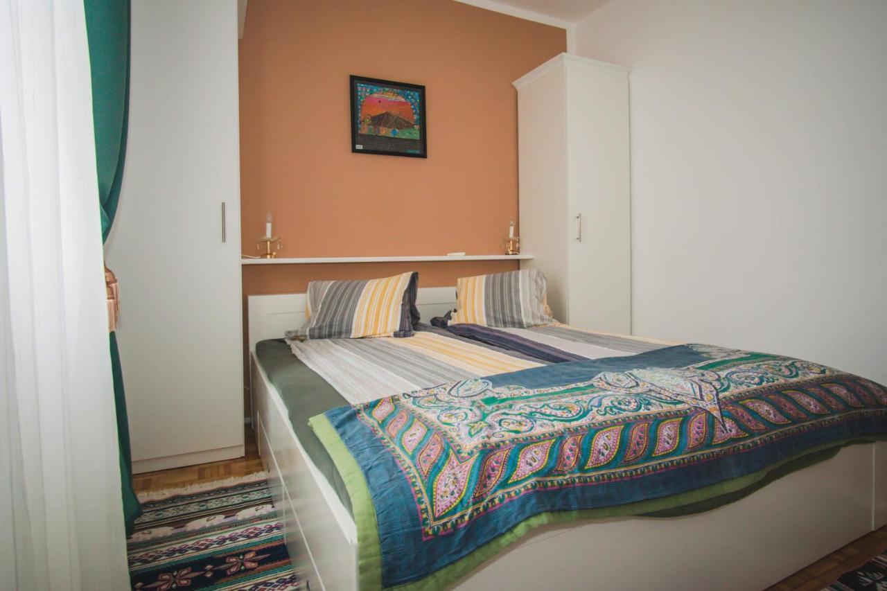 Apartmani Mili มาลินสกา ภายนอก รูปภาพ